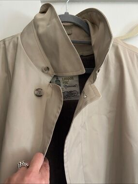 London Fog Men’s Khaki Trench 46 R